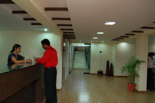 Hotel Royal Regency Bori  Luaran gambar