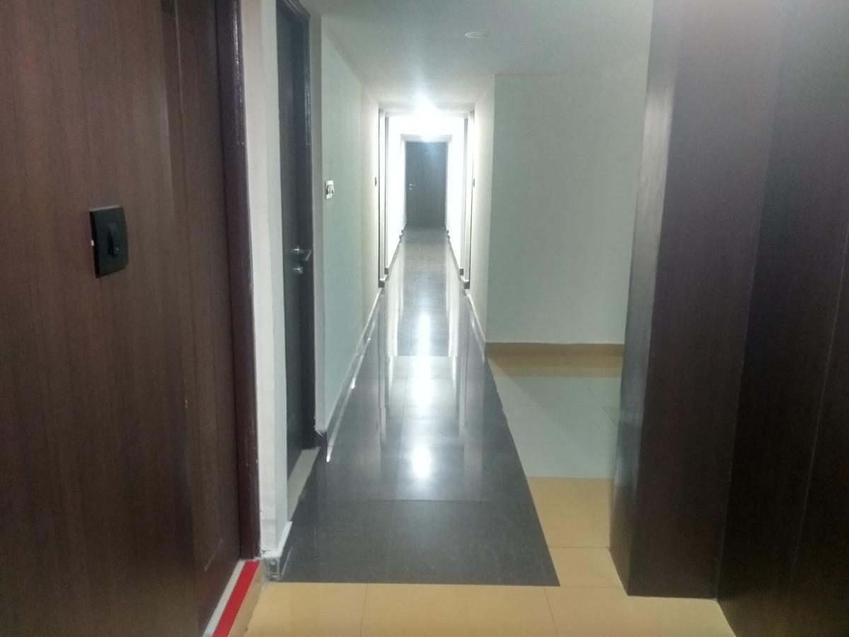 Hotel Royal Regency Bori  Luaran gambar